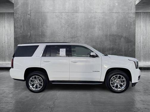 2017 GMC Yukon SLE