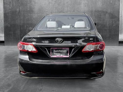 2012 Toyota Corolla LE