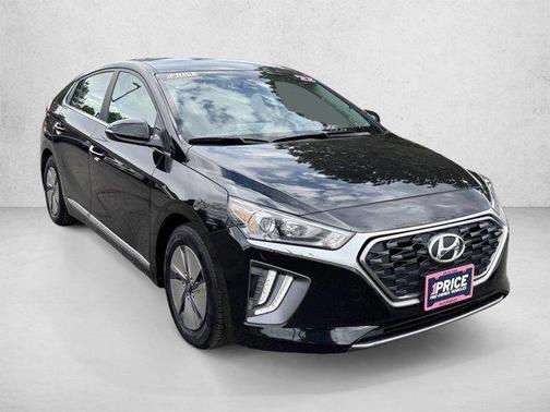 Black Noir Pearl 2022 Hyundai IONIQ Hybrid SE