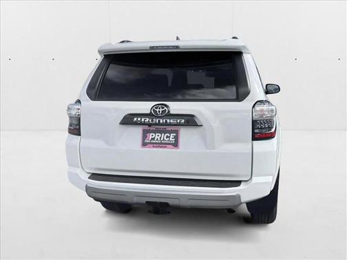 2024 Toyota 4Runner TRD Off Road