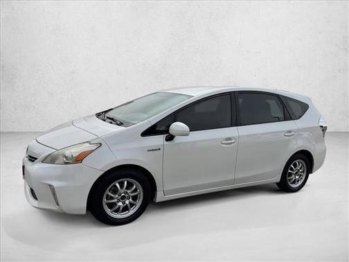 2014 Toyota Prius v Three