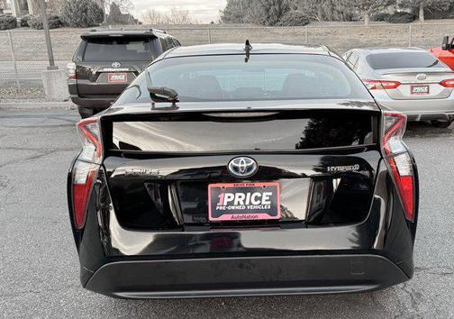 2016 Toyota Prius Three