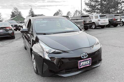 2016 Toyota Prius Three