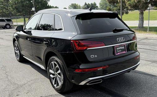 2022 Audi Q5 45 S line Premium