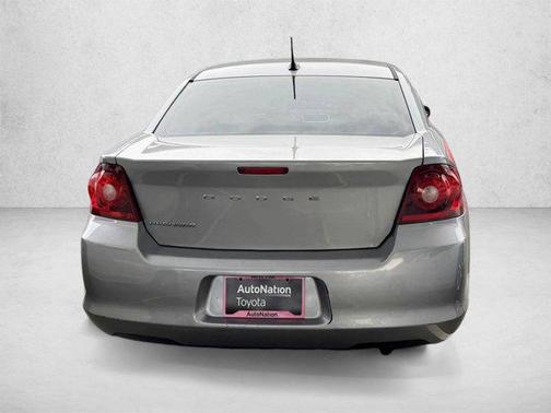 Billet Silver Metallic Clearcoat 2014 Dodge Avenger SE