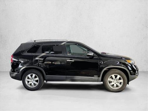 2011 Kia Sorento LX