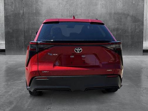 2025 Toyota bZ4X XLE