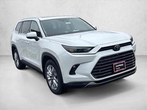 2025 Toyota Grand Highlander Platinum