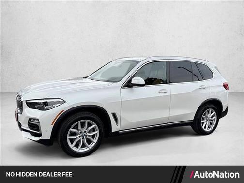 Mineral White Metallic 2019 BMW X5 xDrive40i