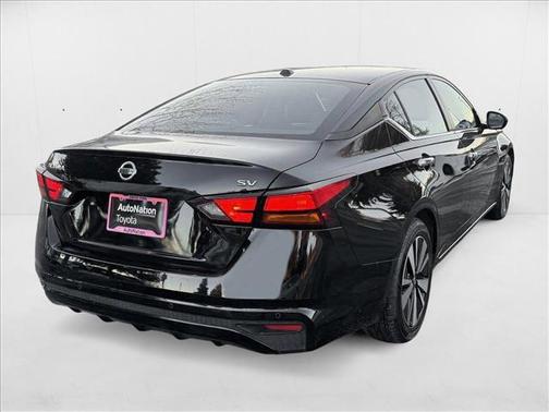 2022 Nissan Altima 2.5 SV