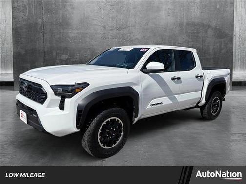 2025 Toyota Tacoma TRD Off Road