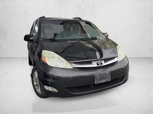 2010 Toyota Sienna XLE Limited