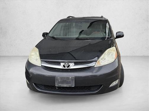 2010 Toyota Sienna XLE Limited