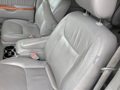 2010 Toyota Sienna XLE Limited