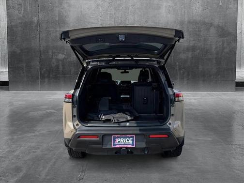 2025 Nissan Pathfinder Rock Creek 4WD