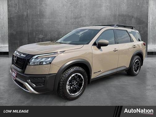 2025 Nissan Pathfinder Rock Creek 4WD