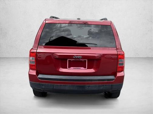 Deep Cherry Red Crystal Pearlcoat 2014 Jeep Patriot Sport