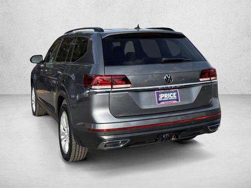 Pyrite Silver Metallic 2023 Volkswagen Atlas 3.6L SE w/Technology