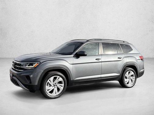 Pyrite Silver Metallic 2023 Volkswagen Atlas 3.6L SE w/Technology