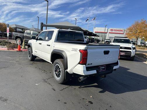 2025 Toyota Tacoma TRD Off Road