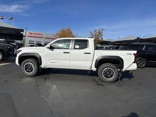 2025 Toyota Tacoma TRD Off Road