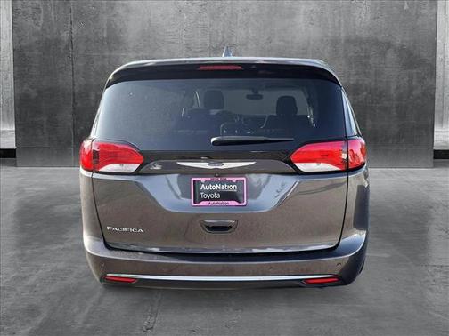 2018 Chrysler Pacifica Touring Plus