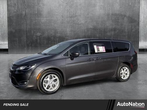 2018 Chrysler Pacifica Touring Plus