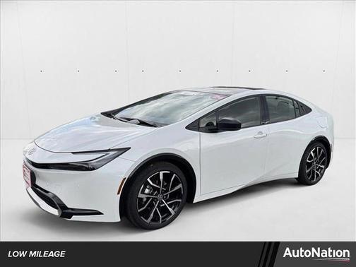 2024 Toyota Prius Prime XSE