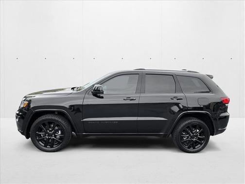 2021 Jeep Grand Cherokee Laredo