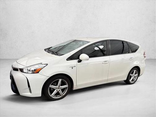 2016 Toyota Prius v Four