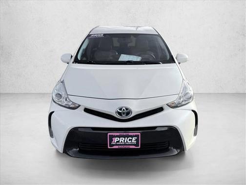 2016 Toyota Prius v Four