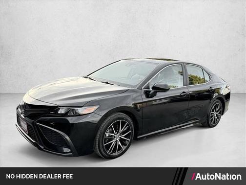 Midnight Black Metallic 2024 Toyota Camry SE