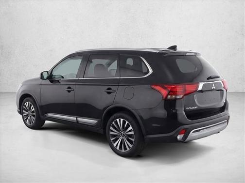 Labrador Black Metallic 2020 Mitsubishi Outlander SEL S-AWC