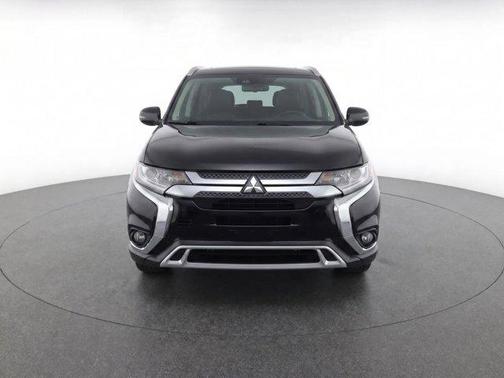 Labrador Black Metallic 2020 Mitsubishi Outlander SEL S-AWC