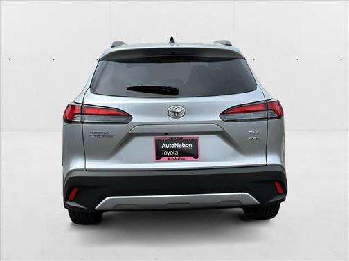 2025 Toyota Corolla Cross XLE