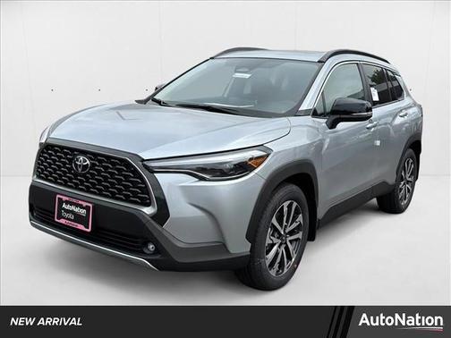 2025 Toyota Corolla Cross XLE