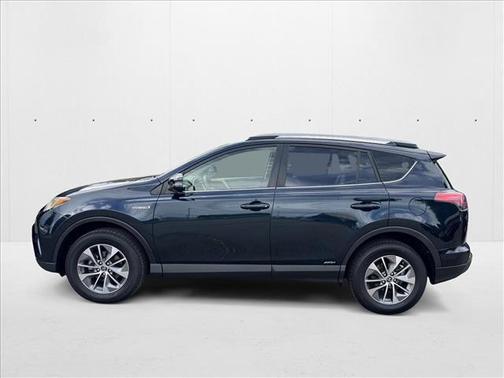 2018 Toyota RAV4 Hybrid LE
