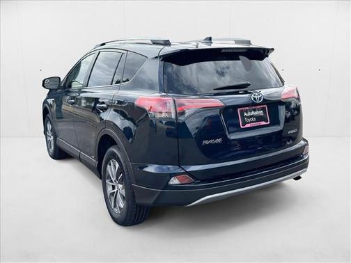 2018 Toyota RAV4 Hybrid LE