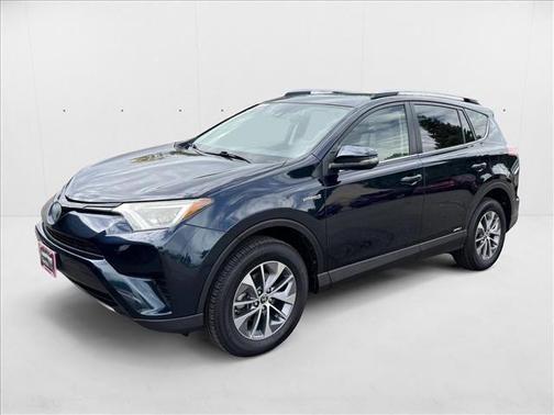 2018 Toyota RAV4 Hybrid LE