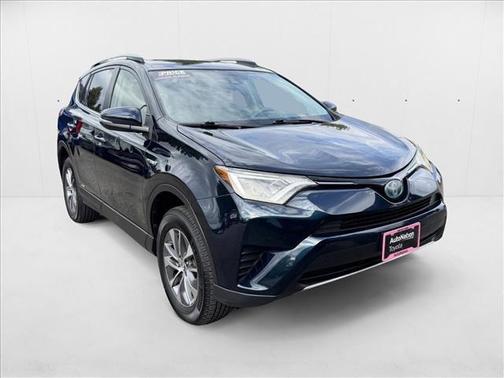 2018 Toyota RAV4 Hybrid LE