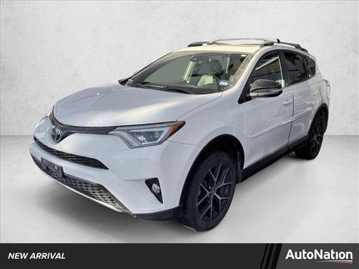 2017 Toyota RAV4 SE