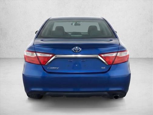 Blue Streak Metallic 2017 Toyota Camry SE