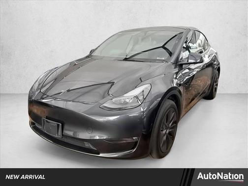 2025 Tesla Model Y Long Range Dual Motor All-Wheel Drive