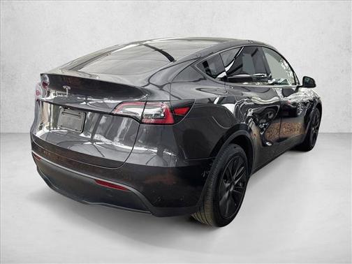 2025 Tesla Model Y Long Range Dual Motor All-Wheel Drive