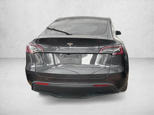 2025 Tesla Model Y Long Range Dual Motor All-Wheel Drive