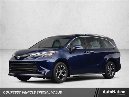 2025 Toyota Sienna Platinum