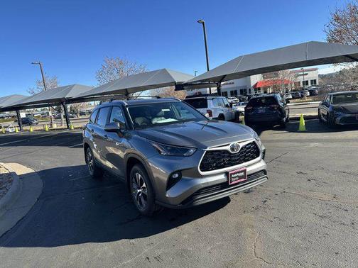 2026 Toyota Highlander XLE