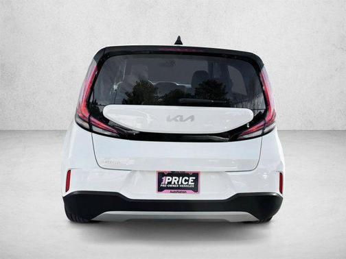 Snow White Pearl 2024 Kia Soul LX