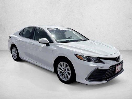 Ice Cap 2023 Toyota Camry LE