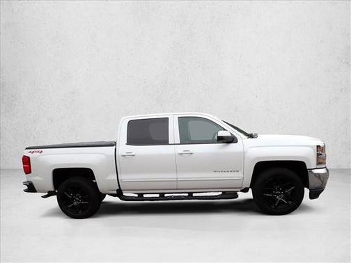 Iridescent Pearl Tricoat 2018 Chevrolet Silverado 1500 1LT